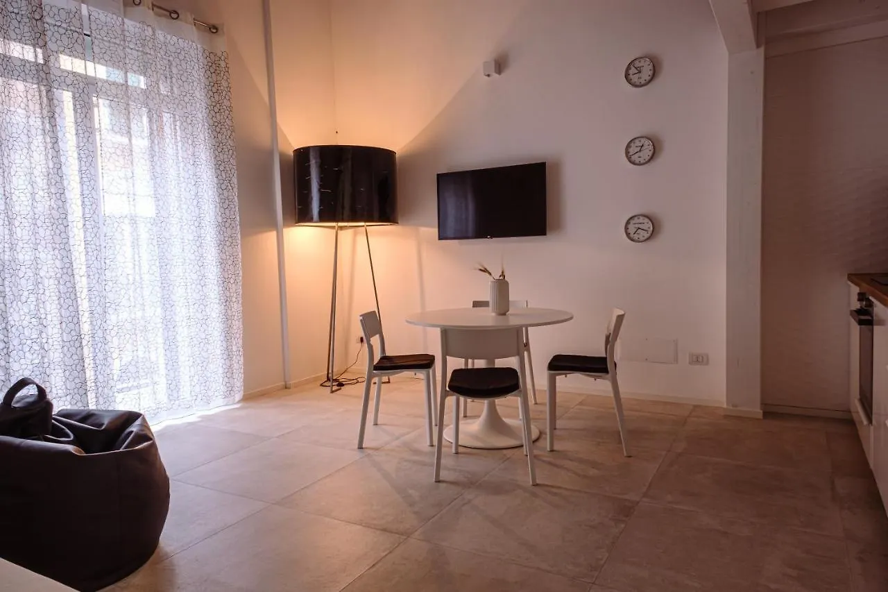 Garruba 92 Apartments Bari Italia